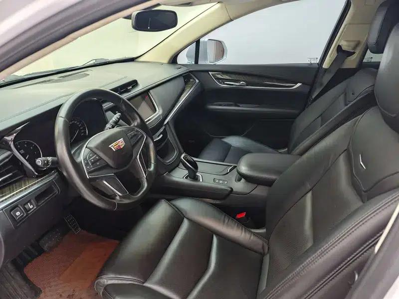 Cadillac XT5 2018 28T AWD Luxury — миниатюра 16