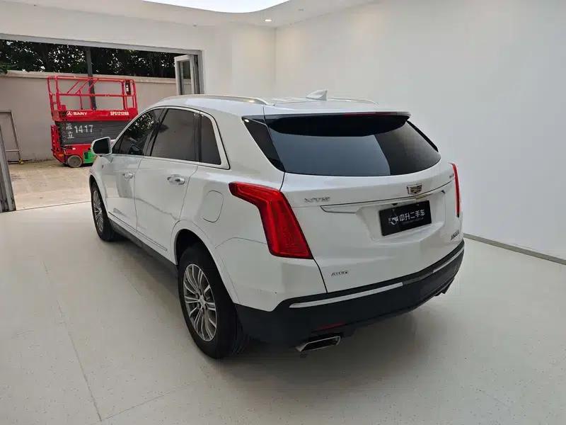 Cadillac XT5 2018 28T AWD Luxury — миниатюра 4