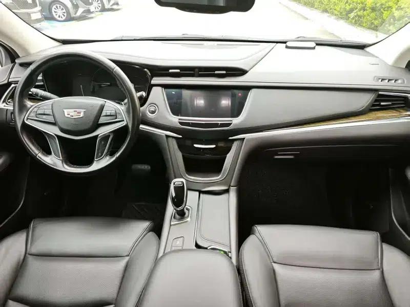 2016 Cadillac XT5 25T Luxury — миниатюра 7