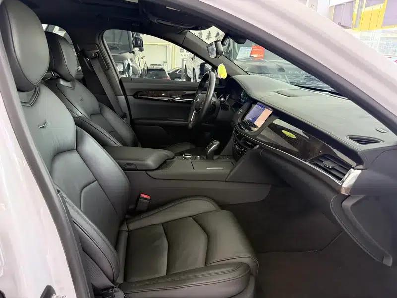 2019 Cadillac CT6 28T Luxury — миниатюра 17