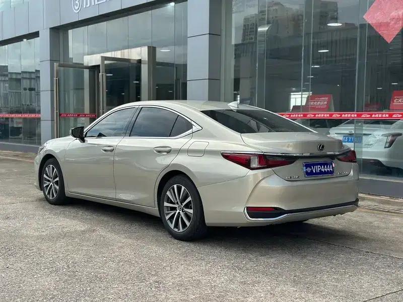 Lexus ES 2018 200 Premium Edition (China VI Emission Standard) — миниатюра 4