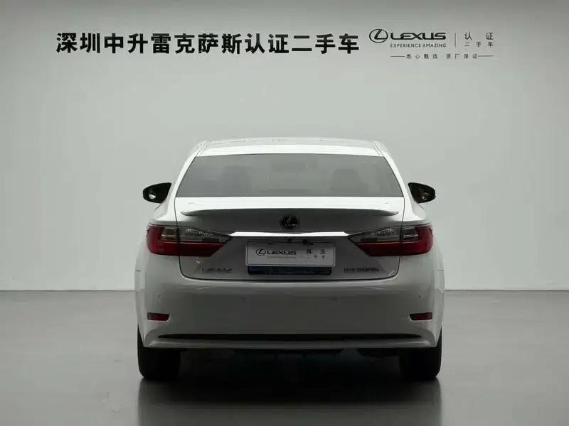 Lexus ES 2015 300h Comfort Edition — миниатюра 3