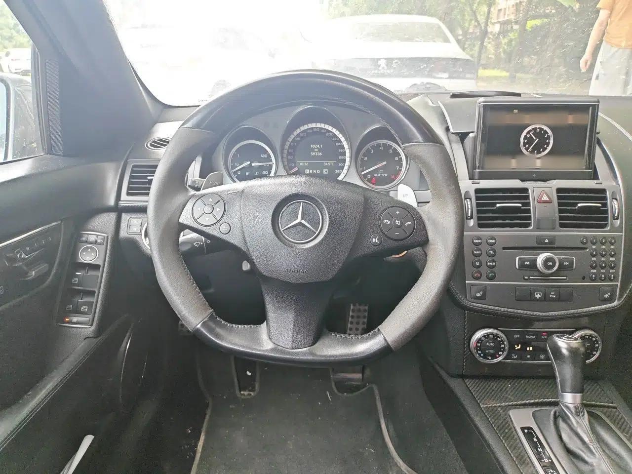 Mercedes-Benz C-Class AMG 2010 AMG C 63 High-Performance Edition — миниатюра 10