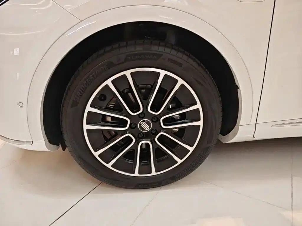 Shangjie H5 2025 Pure Electric Max Long Range — миниатюра 23