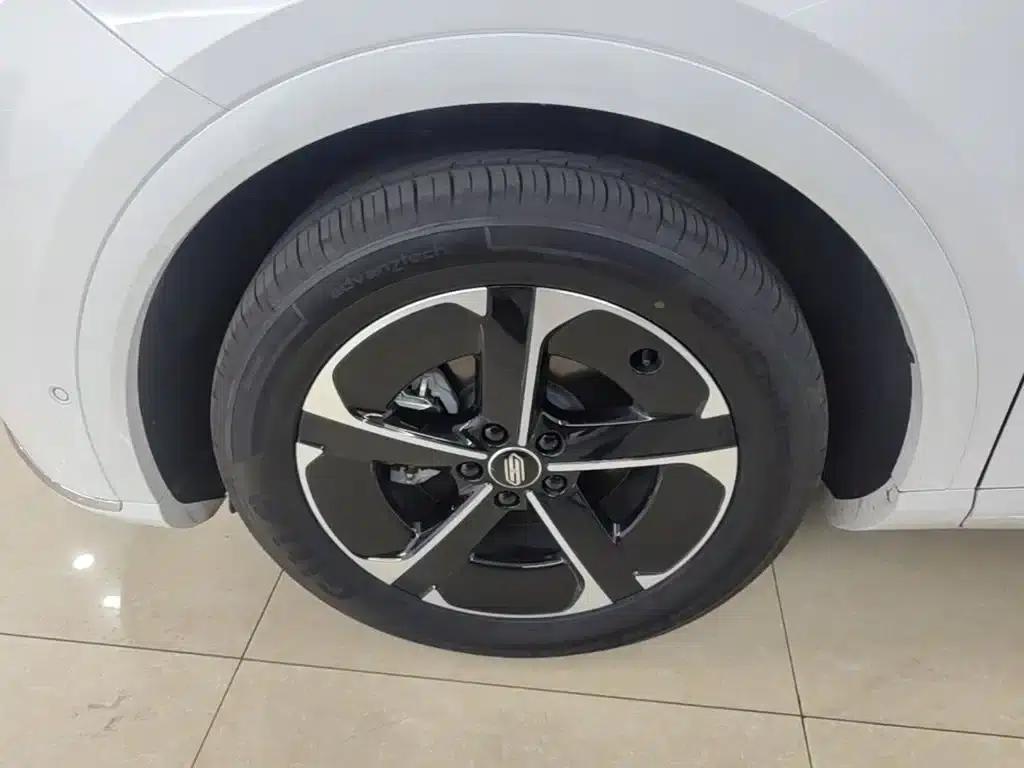 2025 Shangjie H5 Extended Range Max — миниатюра 23