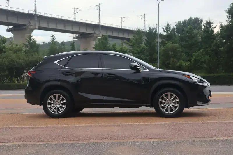 Lexus NX 2016 200 AWD Sport Edition — миниатюра 7