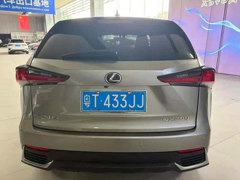 Lexus NX 2020 200 FWD Sport Edition (China V Emission Standard) — миниатюра 3
