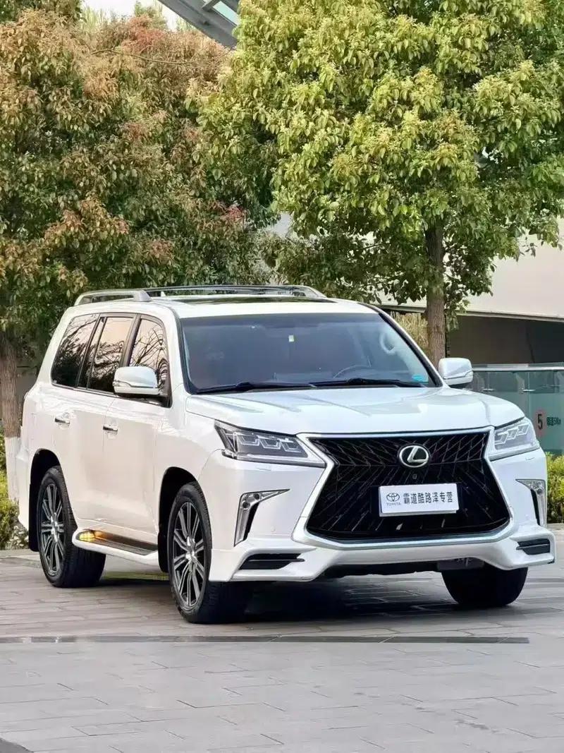 Lexus LX 2009 5.7L Automatic 4WD 8-Seater Parallel Import — миниатюра 3