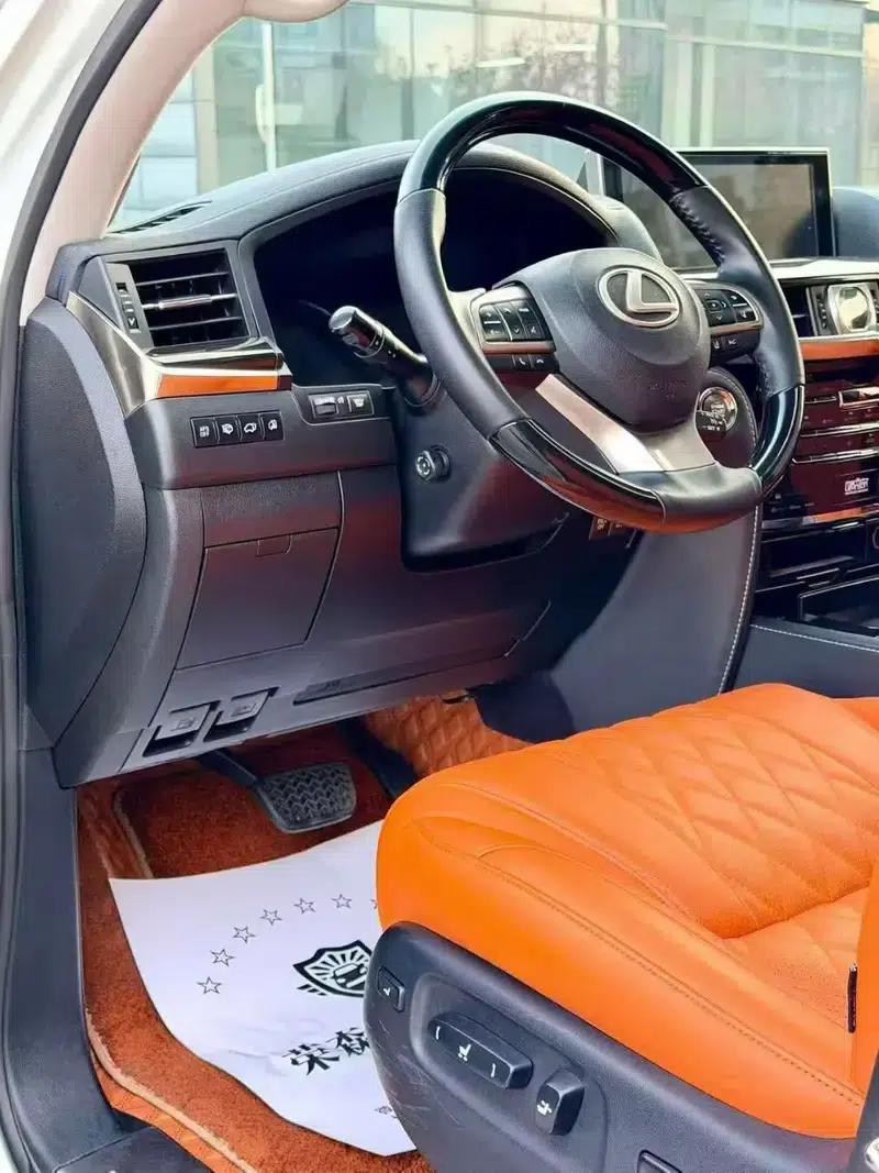 Lexus LX 2009 5.7L Automatic 4WD 8-Seater Parallel Import — миниатюра 7