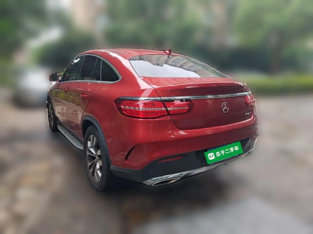Mercedes-Benz GLE Coupe 2015 GLE 400 4MATIC Coupe SUV — миниатюра 4