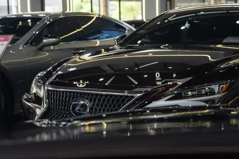 Lexus LS 500h Executive Edition 2021 — миниатюра 13