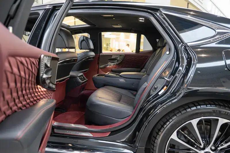 Lexus LS 500h Executive Edition 2021 — миниатюра 23