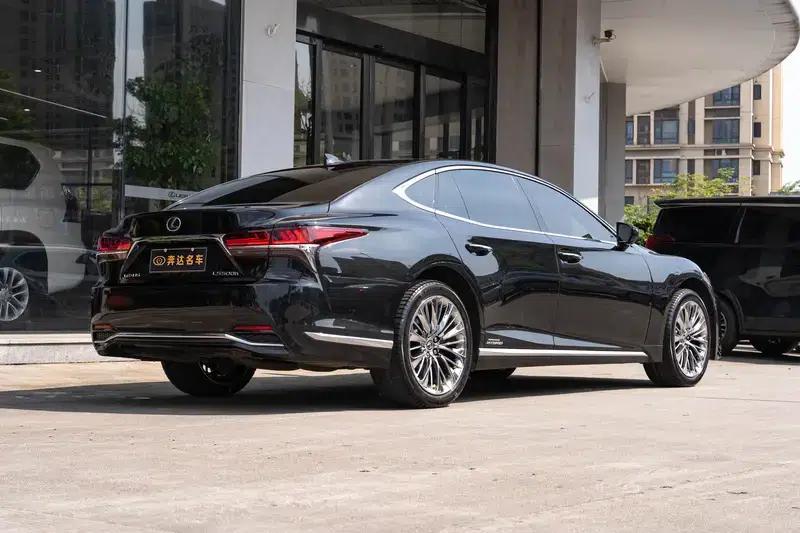 Lexus LS 2018 500h Executive Edition (China V emission standard) — миниатюра 5