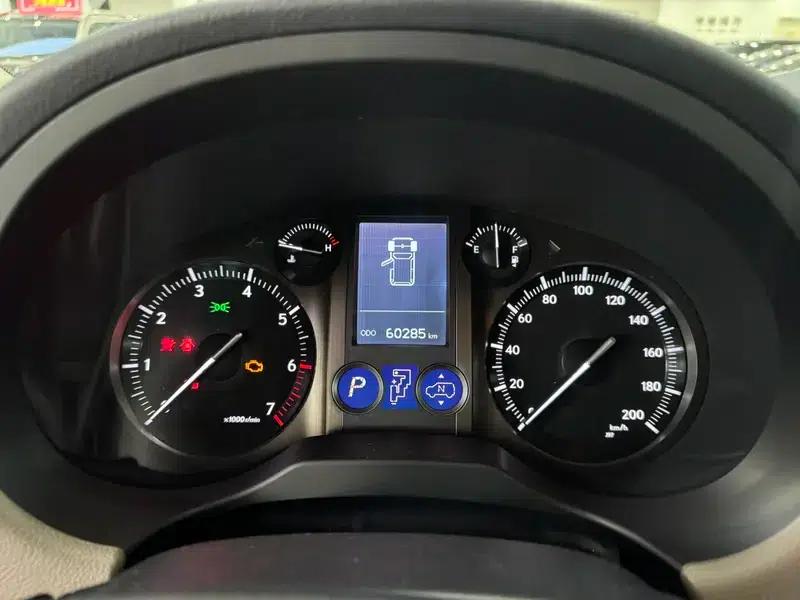 2019 Lexus GX 460 (Middle East version) — миниатюра 15