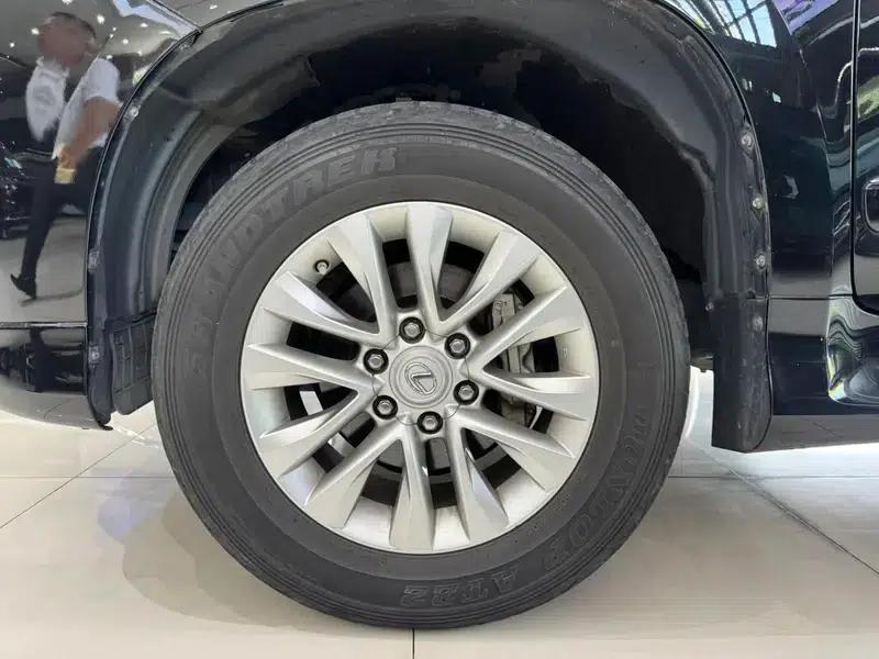2019 Lexus GX 460 (Middle East version) — миниатюра 8
