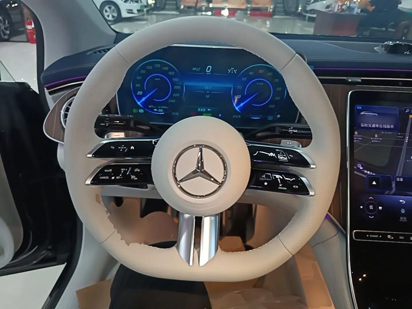 Mercedes-Benz EQE 2025 500 4MATIC Pioneer Edition — миниатюра 13