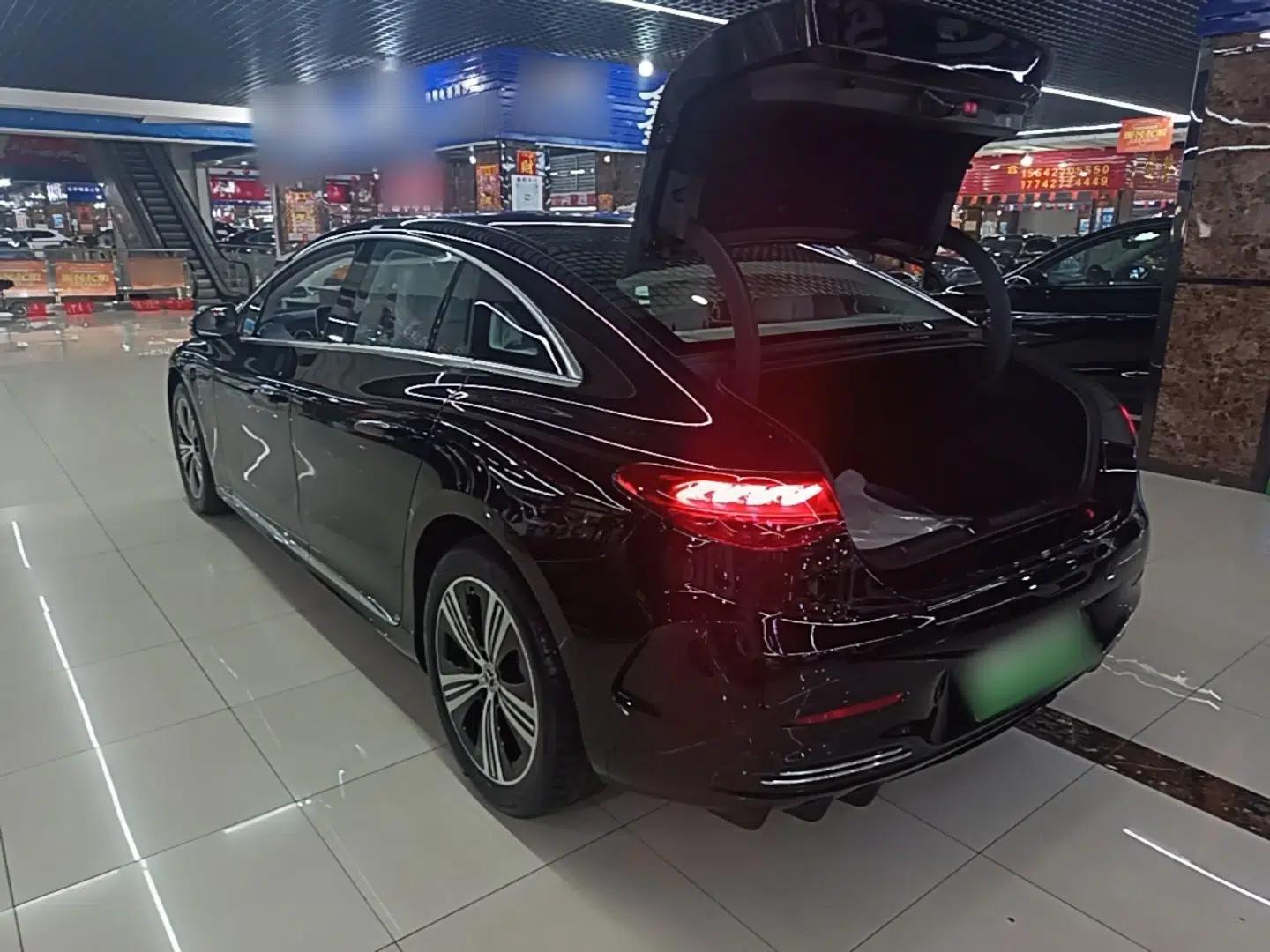 Mercedes-Benz EQE 2025 500 4MATIC Pioneer Edition — миниатюра 4
