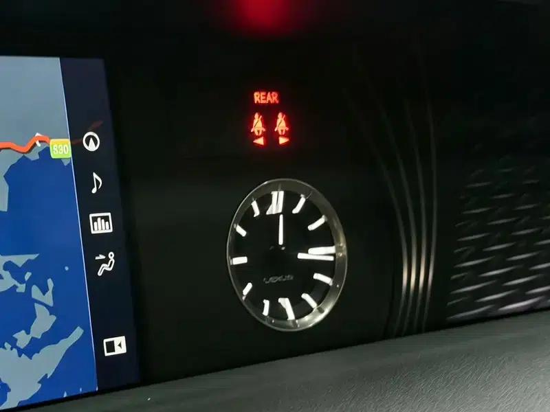 Lexus LC 2018 500h — миниатюра 16