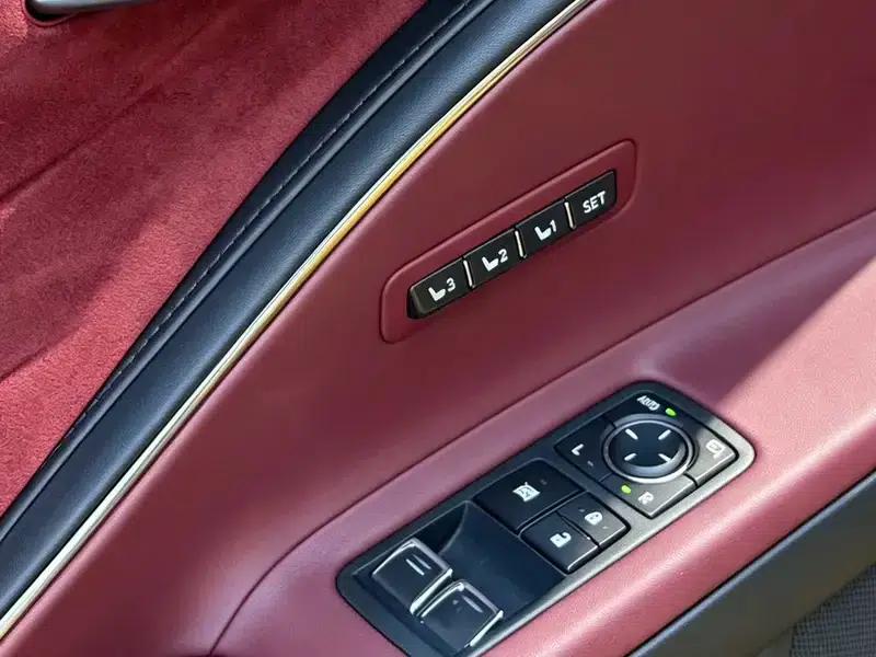 Lexus LC 2018 500h — миниатюра 18