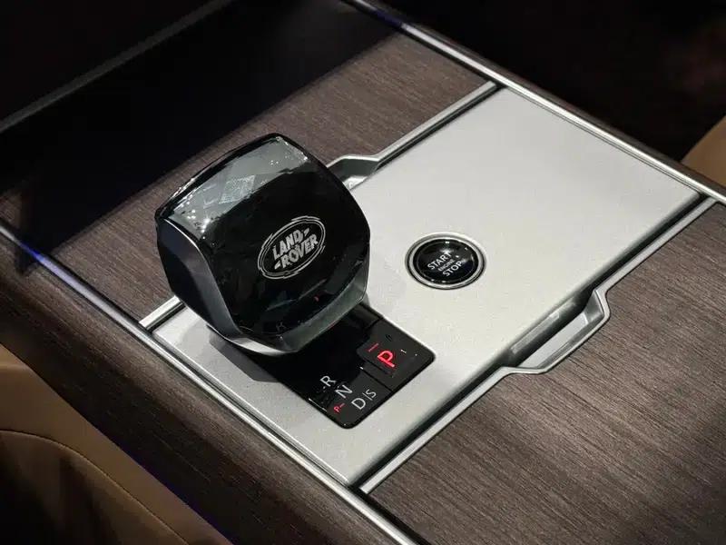 Range Rover 2026 3.0 L6 400PS AB Long Wheelbase — миниатюра 15