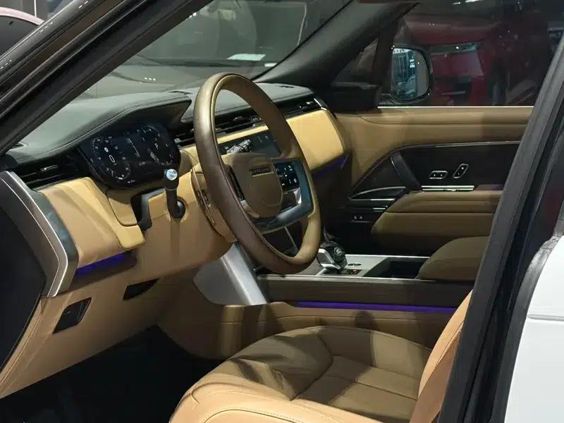 Range Rover 2026 3.0 L6 400PS AB Long Wheelbase — миниатюра 16
