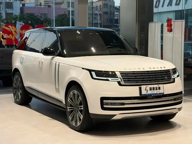 Range Rover 2026 3.0 L6 400PS AB Long Wheelbase — миниатюра 3