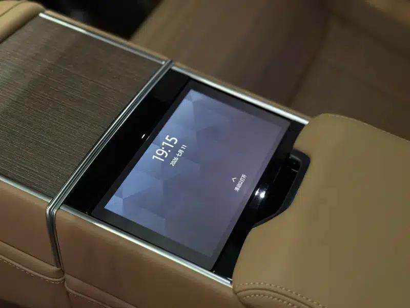 Range Rover 2026 3.0 L6 400PS AB Long Wheelbase — миниатюра 8
