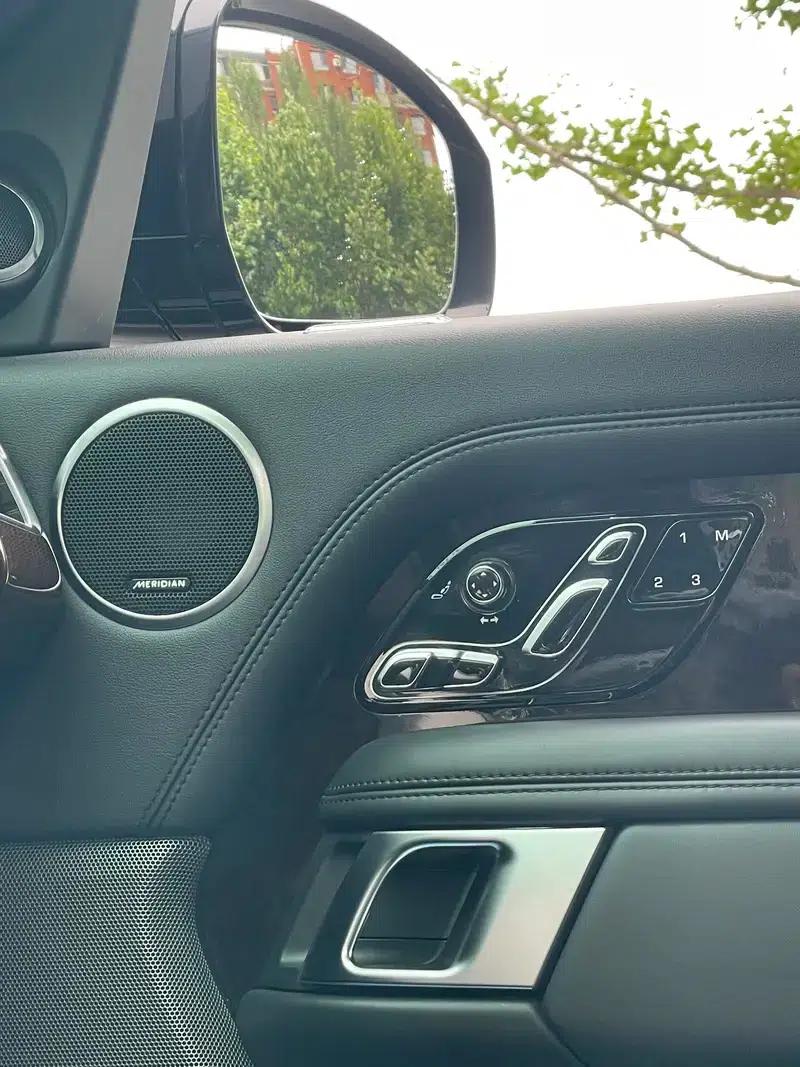 Range Rover 2020 3.0 L6 Legendary Long Wheelbase — миниатюра 13