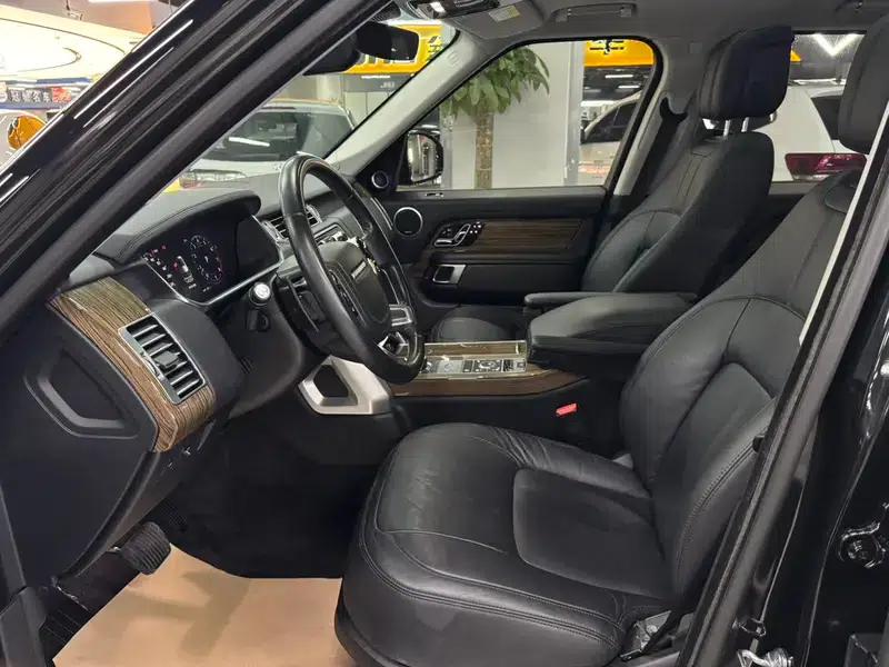 Range Rover 2018 3.0 V6 SC Grand Edition — миниатюра 9