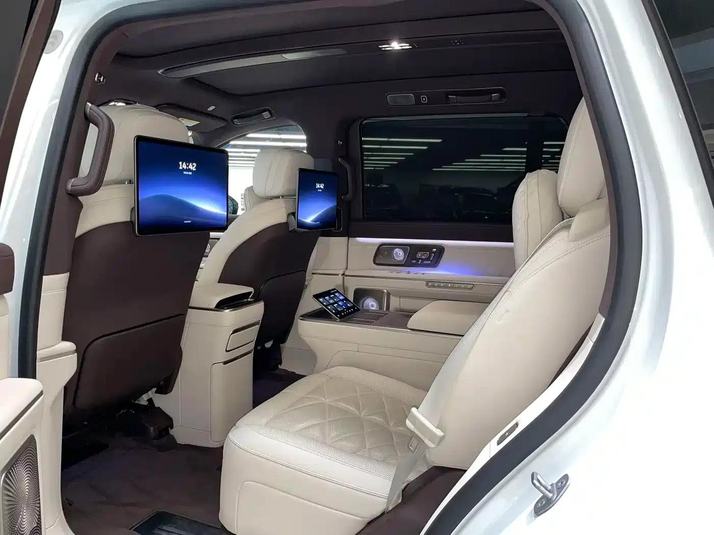 NIO ES9 2026 Model 102kWh Executive Island Signature Edition — миниатюра 14