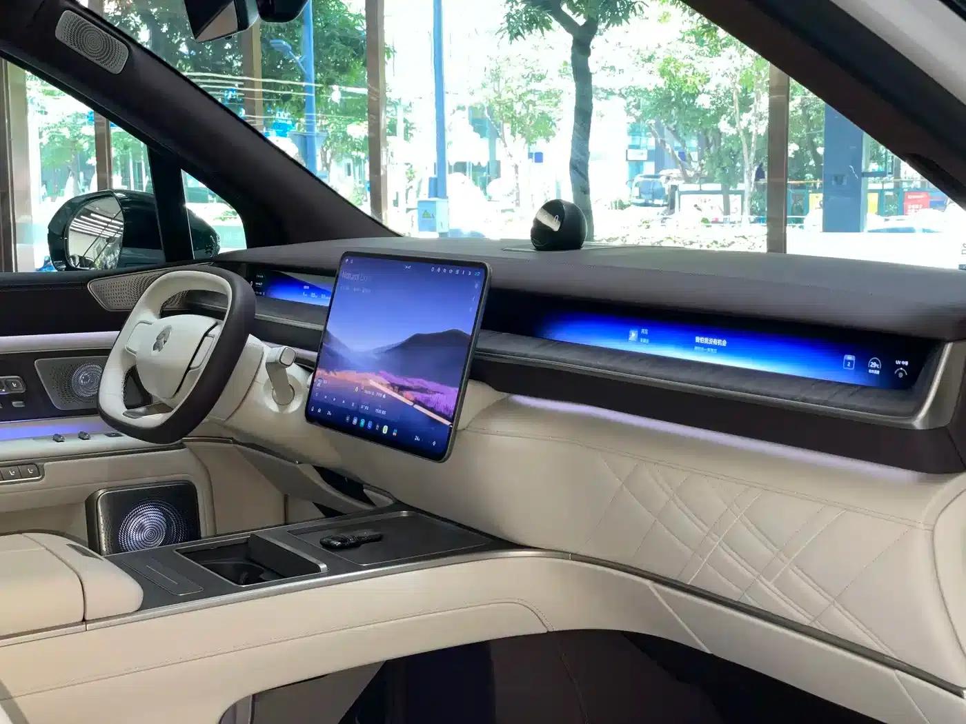 NIO ES9 2026 Model 102kWh Executive Island Signature Edition — миниатюра 21