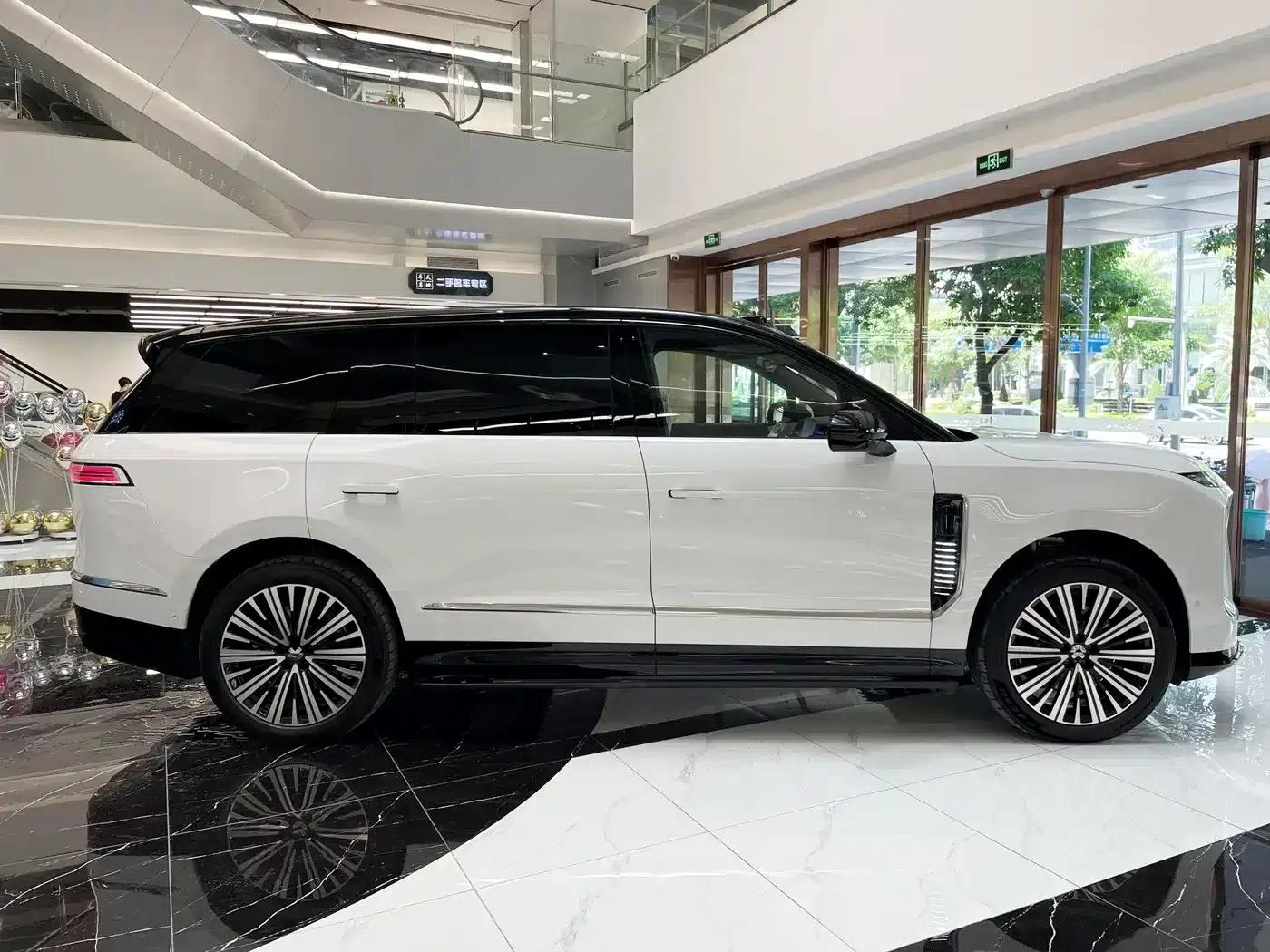NIO ES9 2026 Model 102kWh Executive Island Signature Edition — миниатюра 9
