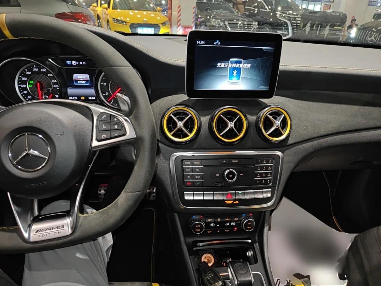 Mercedes-Benz CLA AMG 2017 AMG CLA 45 4MATIC Midnight Thunder Limited Edition — миниатюра 12