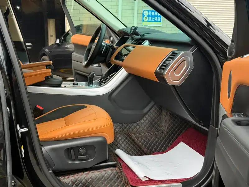 Range Rover Sport 2021 3.0 L6 Black Edition — миниатюра 13