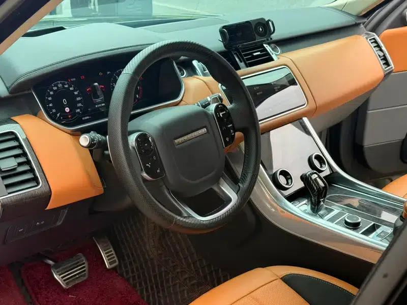 Range Rover Sport 2021 3.0 L6 Black Edition — миниатюра 14