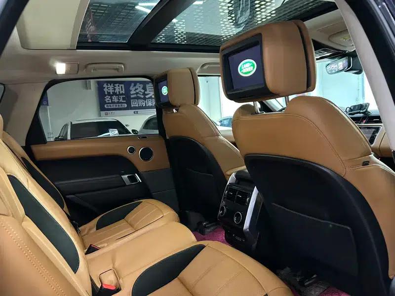 Range Rover Sport 2021 3.0 L6 Black Edition — миниатюра 16