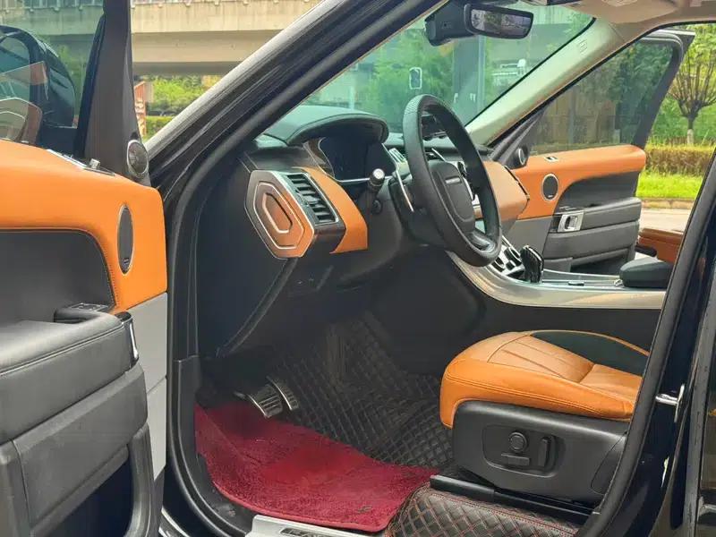 Range Rover Sport 2021 3.0 L6 Black Edition — миниатюра 17