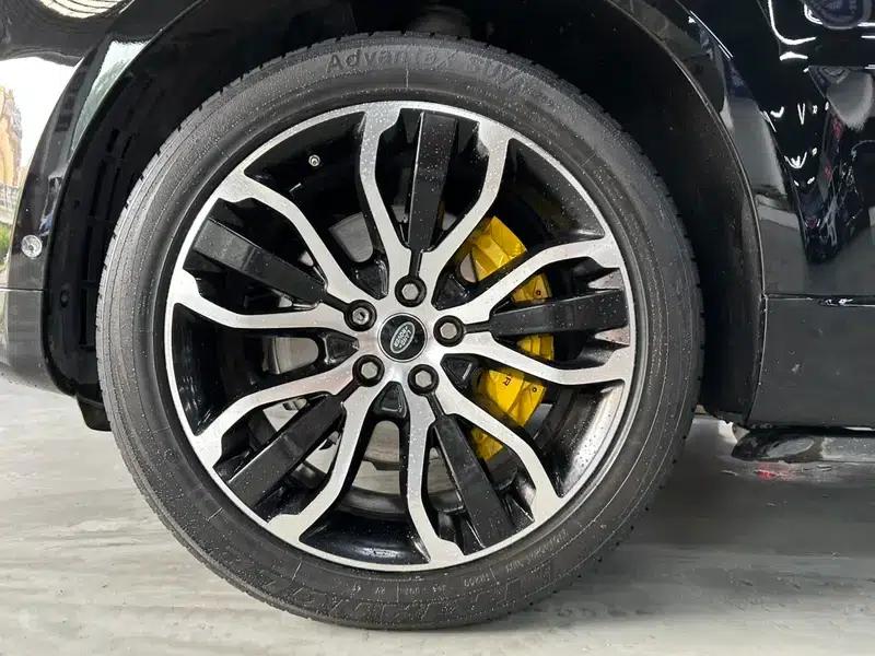 Range Rover Sport 2021 3.0 L6 Black Edition — миниатюра 8
