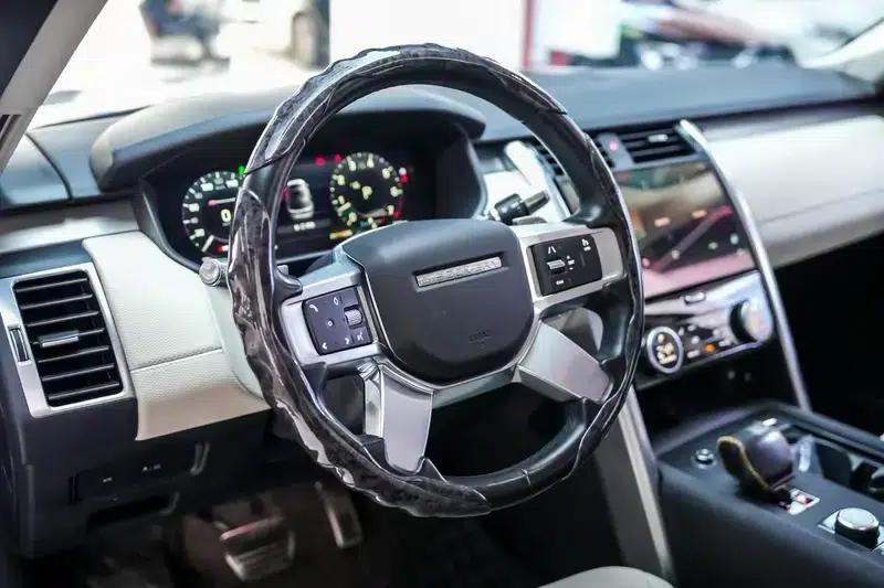 Discover the 2021 360PS R-Dynamic S — миниатюра 9
