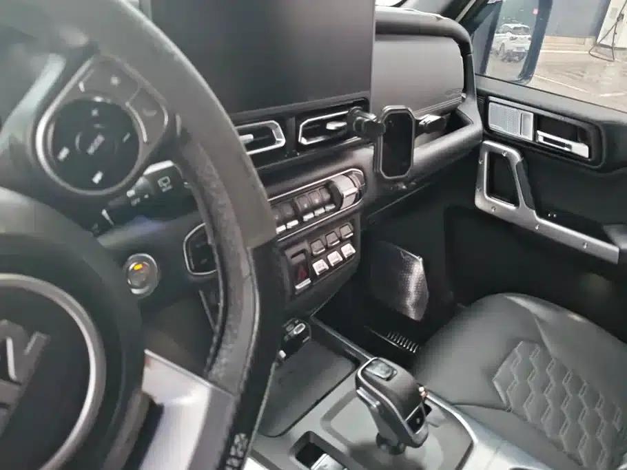 212 T01 2024 Explorer 2.0T — миниатюра 13