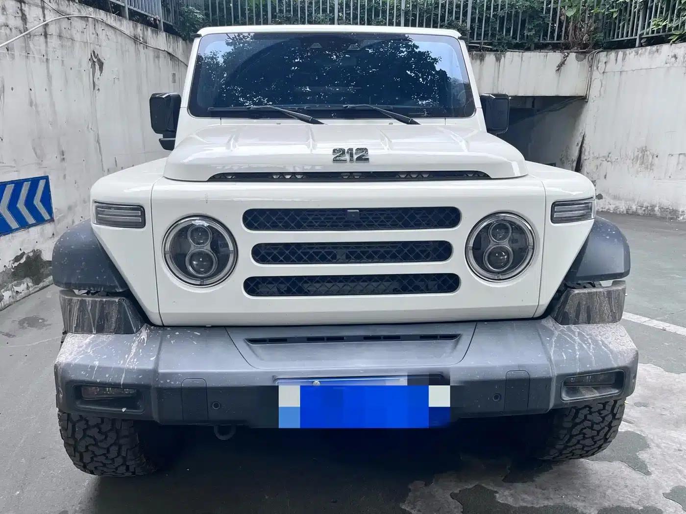 212 T01 2024 Explorer 2.0T — миниатюра 2