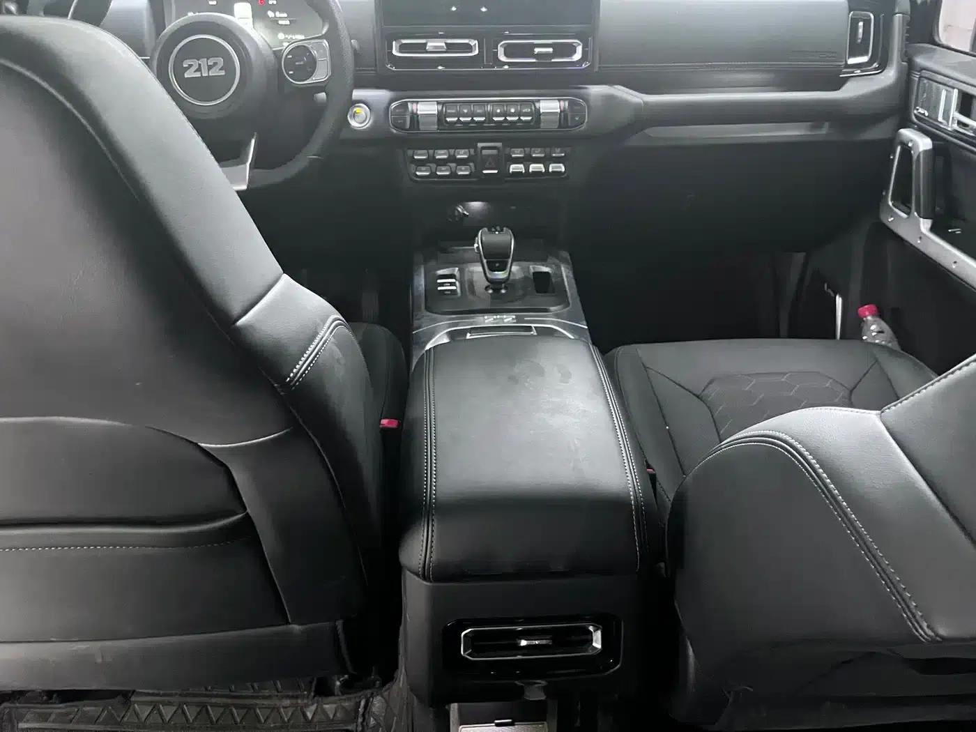 212 T01 2024 Explorer 2.0T — миниатюра 9