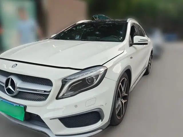 Mercedes-Benz GLA AMG 2015 AMG GLA 45 4MATIC