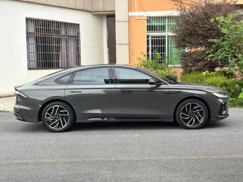 Lincoln Z 2022 Facelift iCool Premium Edition — миниатюра 8