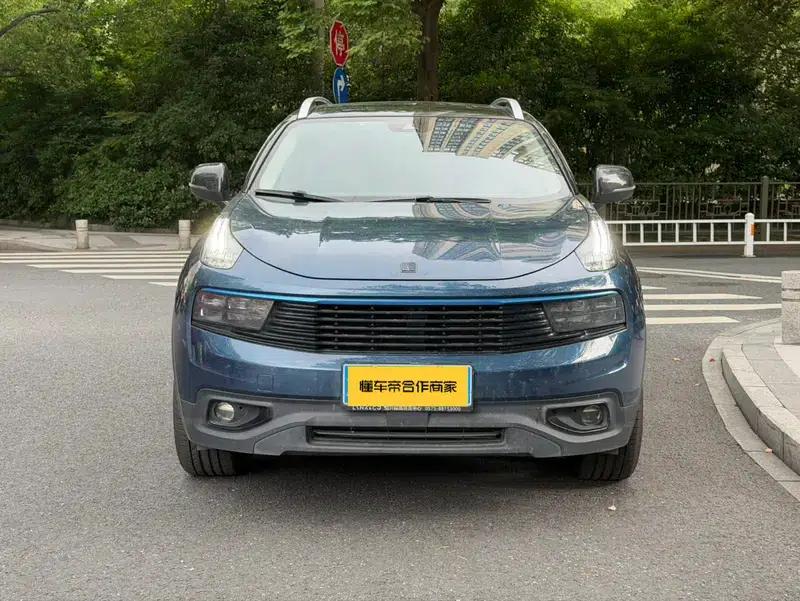 Lynk & Co 01 2017 2.0T 2WD Pro Edition — миниатюра 2