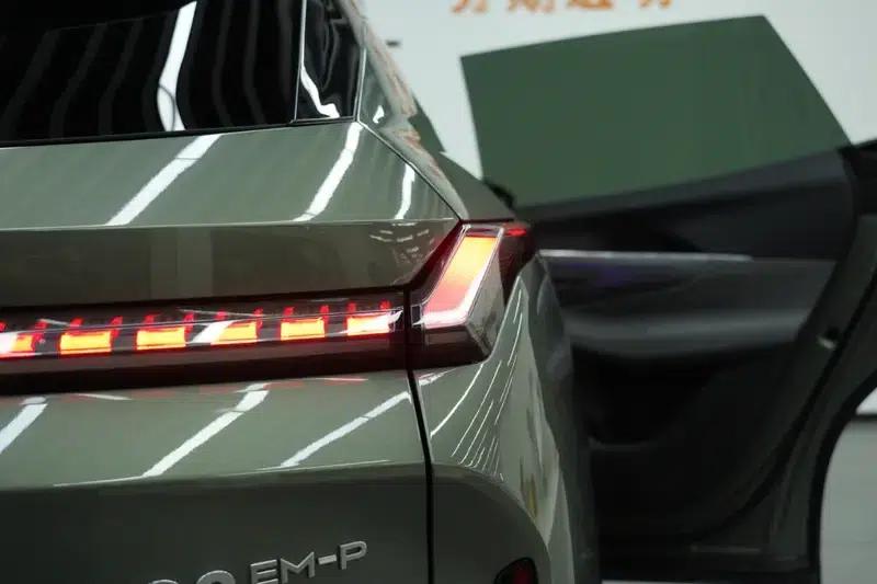 Lynk & Co 08 EM-P 2023 Model 220 AWD Performance Halo — миниатюра 12