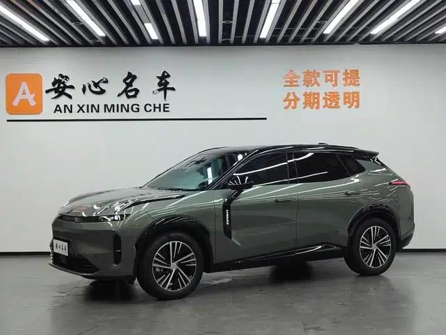 Lynk & Co 08 EM-P 2023 Model 220 AWD Performance Halo