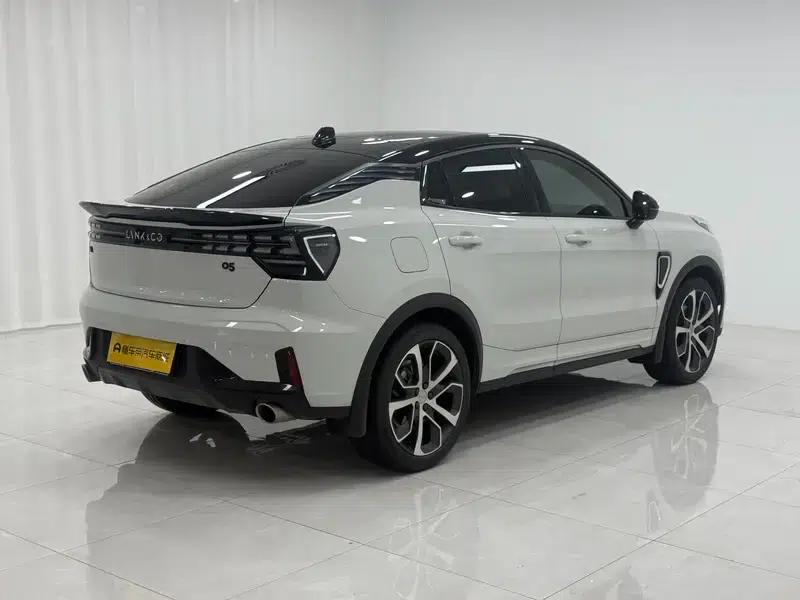 Lynk & Co 05 2022 2.0TD AWD Halo — миниатюра 7
