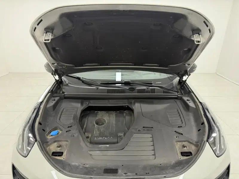 Lynk & Co 05 2022 2.0TD AWD Halo — миниатюра 10