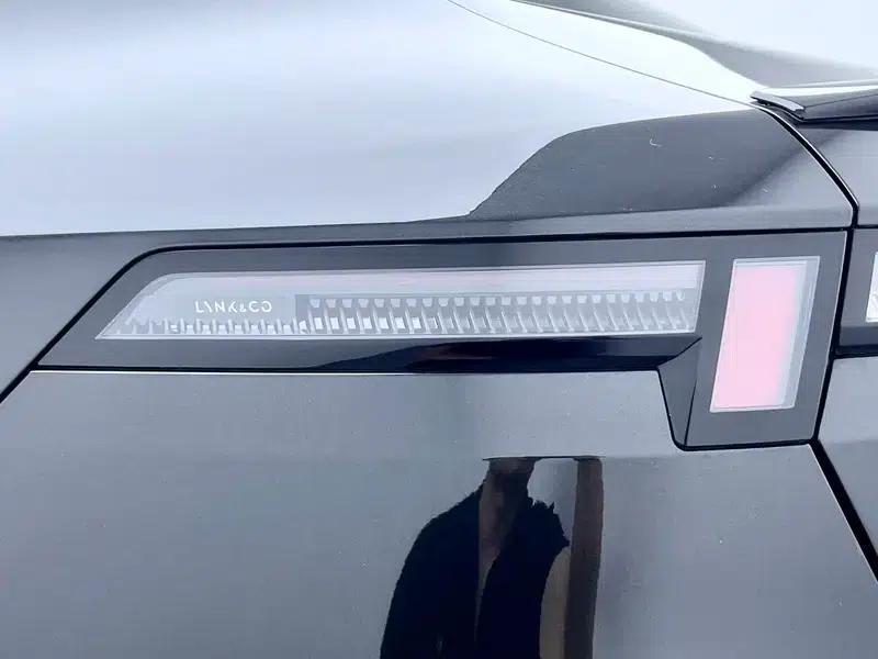Lynk & Co 07 EM-P 2026 Model, 126km Long Range Max — миниатюра 13